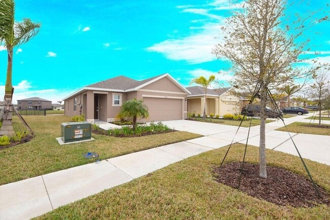 12380 Rimini Wy in Port St. Lucie, FL - Building Photo - Building Photo