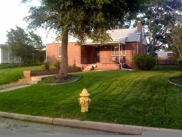 property at 2800 Cook St