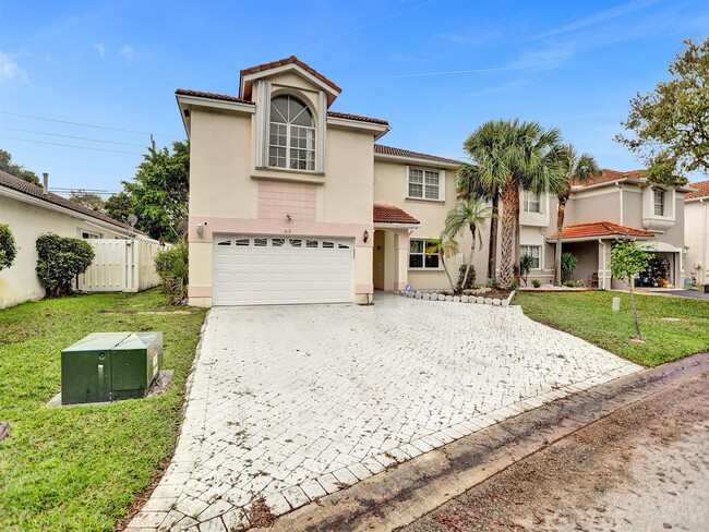 613 NW 135th Ter in Plantation, FL - Building Photo - Building Photo