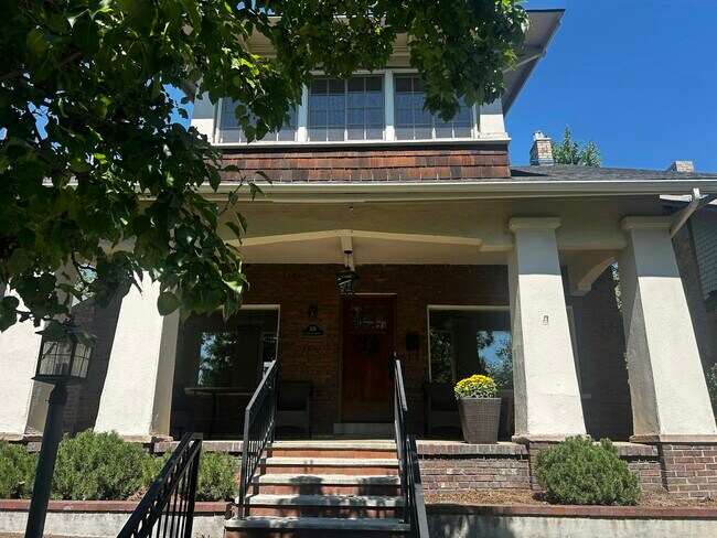309 E Florida Ave in Denver, CO - Building Photo - Building Photo