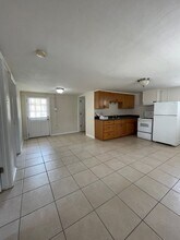 1017 SW 5th St in Gainesville, FL - Building Photo - Building Photo