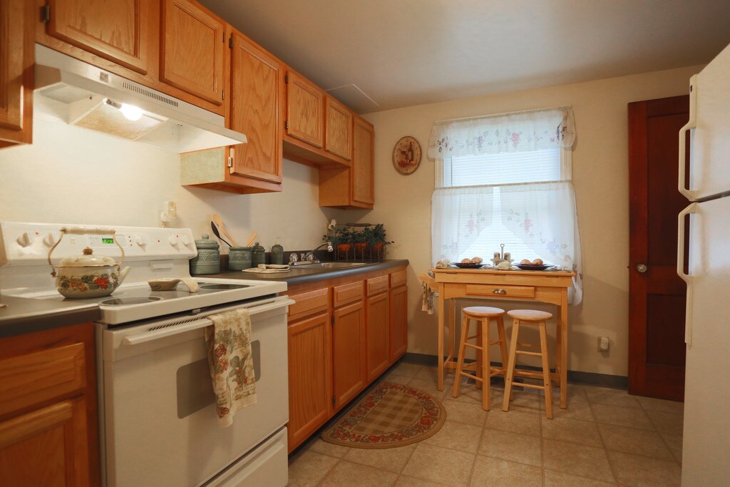 Poplar Place Springfield, IL Apartments