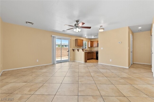 3710 E Spiritual Way in Las Vegas, NV - Building Photo - Building Photo