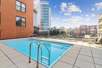 390 Commonwealth Ave in Boston, MA - Building Photo - Building Photo