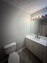 240 Simba Way in Lexington, KY - Building Photo - Building Photo