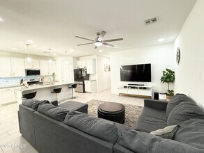 11313 E Unger Ave in Mesa, AZ - Building Photo - Building Photo