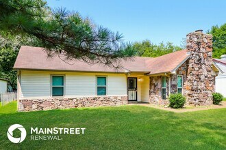 5829 Lake Port Dr in Millington, TN - Foto de edificio - Building Photo