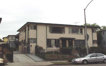 435 S Hoover St in Los Angeles, CA - Building Photo - Building Photo