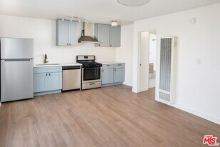 5952 Benner St in Los Angeles, CA - Building Photo