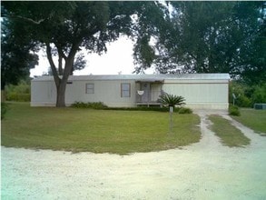 612 Currier Pl in Pensacola, FL - Foto de edificio - Building Photo