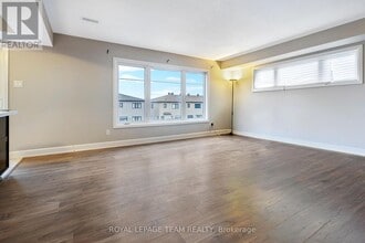 36 Affinity Private in Ottawa, ON - Building Photo - Building Photo