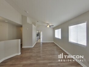 2704 Purple Root Dr in Las Vegas, NV - Building Photo - Building Photo