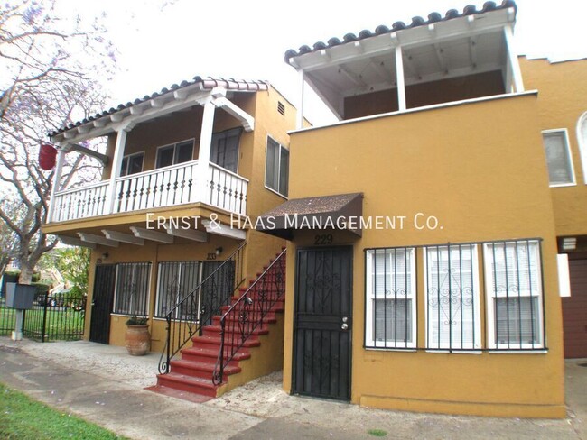 property at 229 W 20th St
