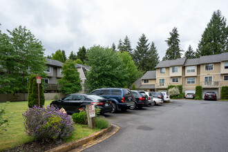 18200 NE 98th Plz in Redmond, WA - Foto de edificio - Building Photo