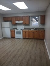 2114 Enoch Ave in Zion, IL - Building Photo - Building Photo