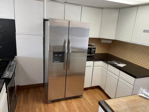 4335-4335 Ormond Dr in Akron, OH - Foto de edificio - Building Photo