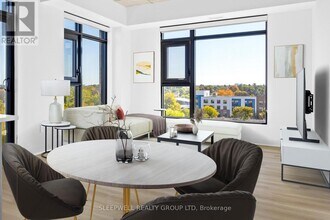 1360 Carling Ave in Ottawa, ON - Building Photo - Building Photo