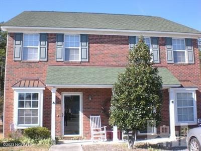 property at 1517 Willoughby Park Ct