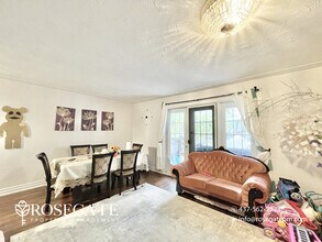 68 Rockport Crescent in Richmond Hill, ON - Building Photo - Building Photo