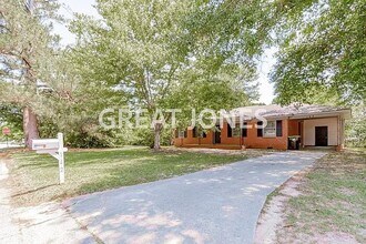 142 Briardale Ave in Warner Robins, GA - Building Photo - Building Photo