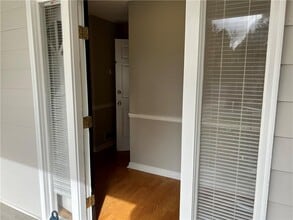 612 Sutton Way SW in Marietta, GA - Building Photo - Building Photo