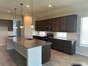 7331 Saddle Tree Dr in Spring, TX - Building Photo - Building Photo