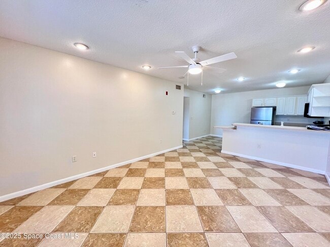 22 Tulip Ave in Cocoa Beach, FL - Building Photo - Building Photo