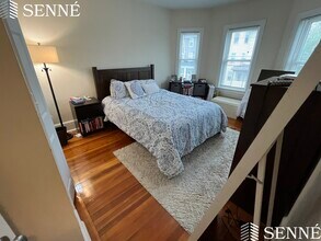 23 Willard Ave, Unit 2 in Medford, MA - Building Photo - Building Photo
