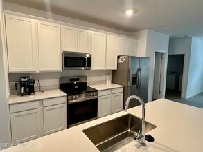 1586 Lachlan Cir in Jacksonville, FL - Building Photo - Building Photo