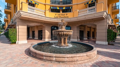 200 E Palmetto Park Rd in Boca Raton, FL - Building Photo - Building Photo