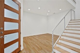 2407 Douglas Ave in Dallas, TX - Building Photo - Building Photo