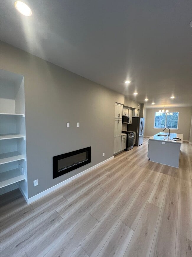 13185 SW Carmel St in Tigard, OR - Building Photo - Building Photo