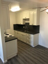 516 Buena Vista Ave in Alameda, CA - Building Photo - Building Photo