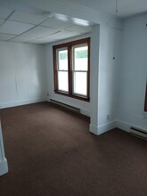 30 Broad St, Unit 4 in Plattsburgh, NY - Building Photo - Building Photo