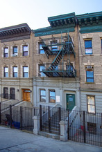 558 W 183rd St in New York, NY - Building Photo - Building Photo