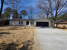 13912 Alexander Rd in Alexander, AR - Building Photo