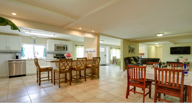2417 Nihi St, Unit Kalihi valley