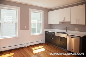 21 Granite St, Unit 2 in Somerville, MA - Foto de edificio - Building Photo
