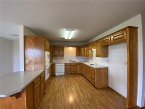 1811 Kinyon Rd in Centerton, AR - Building Photo - Building Photo