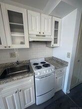 169 Birdseye St in Bridgeport, CT - Building Photo - Building Photo