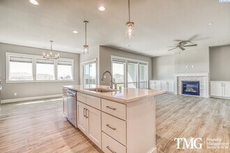 3939 Corvina St in Richland, WA - Building Photo - Building Photo