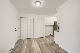 5384 S Huron St in Littleton, CO - Building Photo - Building Photo