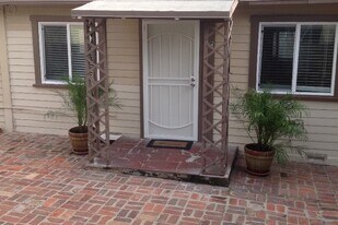 933 18th St, Unit C in Santa Monica, CA - Building Photo