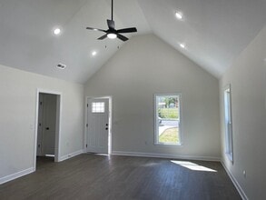 922 Culbreth Ave in Thomasville, NC - Building Photo - Building Photo