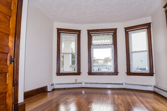 436 Park St in New Britain, CT - Building Photo - Building Photo