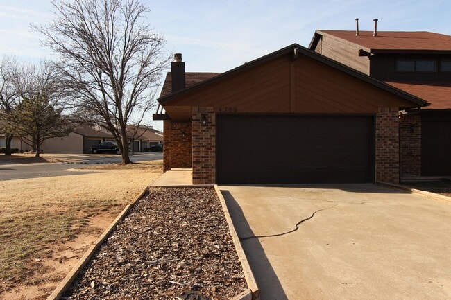 4700 Hemlock Ln in Oklahoma City, OK - Building Photo - Building Photo