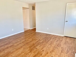 734 Acadia Rd in Valparaiso, IN - Building Photo - Building Photo