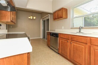 5915 Beechmont Blvd in Orlando, FL - Building Photo - Building Photo