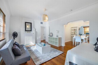 1610 Pennsylvania Ave in Miami Beach, FL - Building Photo - Building Photo