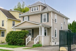 24 Sherman St in Johnson City, NY - Building Photo